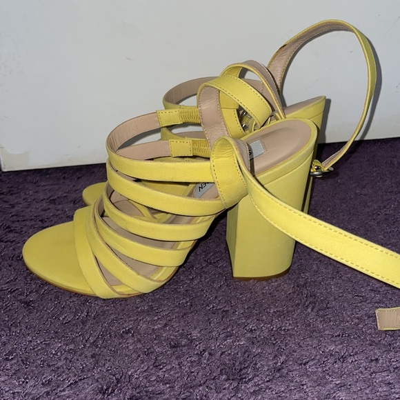 Steve Madden heels - Picture 5 of 9